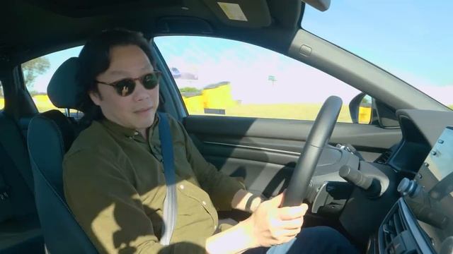 Honda Accord Sport vs. Kia K5 GT Comparison Test | Which Sport Sedan Is Best? | Price, Specs & More смотреть онлайн