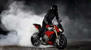 Ой девчонке хана,ой влюбилась в пацана...