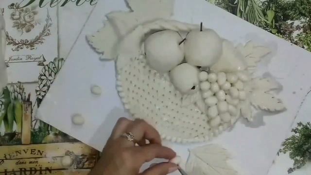 Панно из солёного теста-, корзина с фруктами. смотреть онлайн