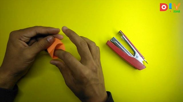 Flores de Papel Simples - DIY Fácil-Цветы из бумаги смотреть онлайн