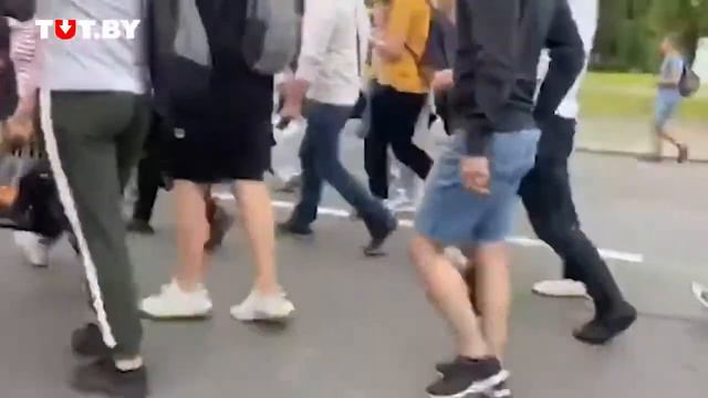 Беларусь сегодня, 14 августа. Колонна работников МТЗ вышла в город. смотреть онлайн