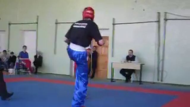 Осотов Александр 2 / кикбоксинг / турнир г.Первоуральск 2009г. смотреть онлайн