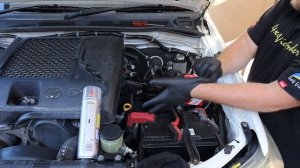 Toyota Fortuner/Hilux D4D Fuel filter Change