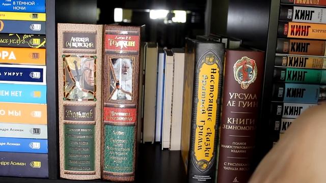 ПЕРЕСТАНОВКА НА ПОЛКАХ // КНИЖНЫЕ ПОЛКИ смотреть онлайн