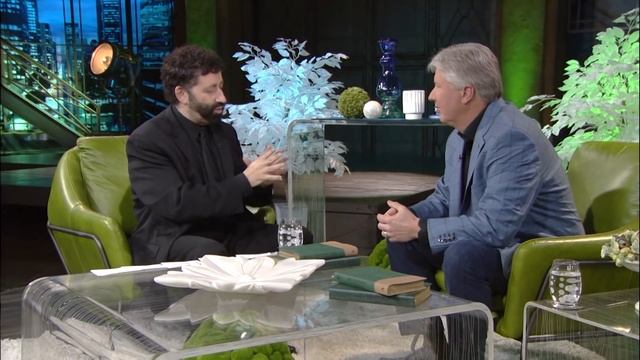 Jonathan Cahn: The End Times are Days of Return | Praise on TBN смотреть онлайн