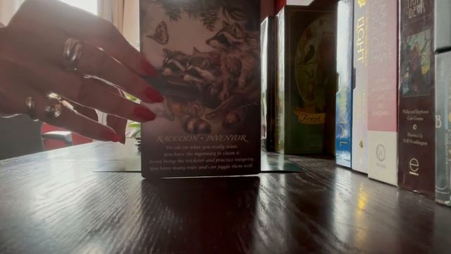 Today’s tarot is from my Spirit of the Animals Oracle Deck ?? смотреть онлайн