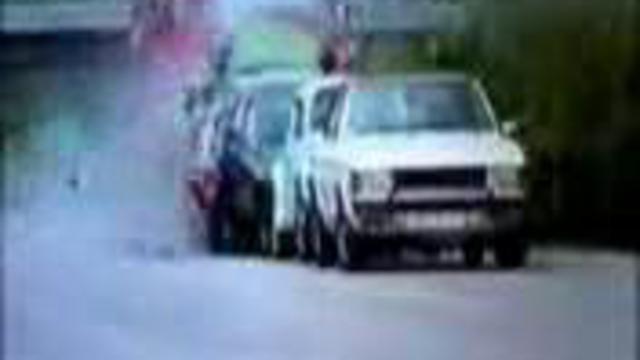 Жутковатый MIX смотреть онлайн