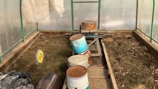 Обзор дачного участка после зимы. смотреть онлайн