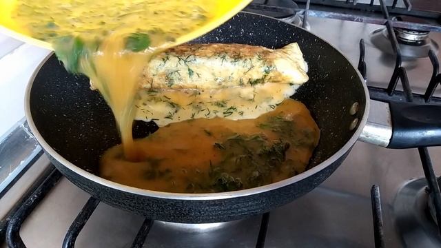 Вкусный яичный рулет омлет с сосиской за 5 минут идеальный завтрак! смотреть онлайн