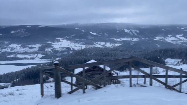 Winter travel - Skiing, the magic of silence & a cozy little cabin close to Lillehammer Part. 1 смотреть онлайн