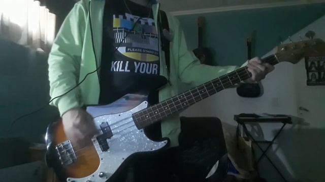 Молчат Дома (Molchat Doma) - Люди Надоели (Bass cover) смотреть онлайн