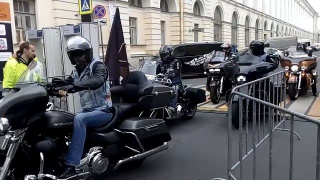 Фестиваль Харлей Дэвидсон