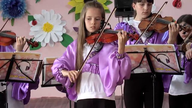 "Чардаш" Альберто Курчі смотреть онлайн