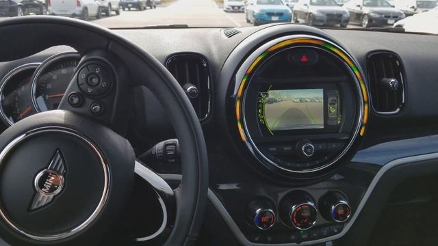 Parking Assistant on the 2018 Mini Cooper Countryman S ALL4 смотреть онлайн