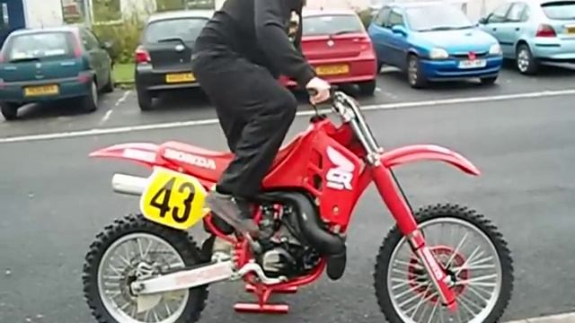 Honda CR 500 Start смотреть онлайн