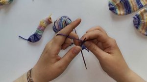 МК Носки Крокодилы спицами.