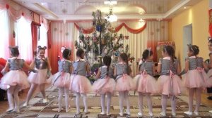 Танец _Мышек_ в детском саду (10 гр. 6-7 лет).mp4