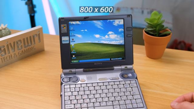 Sony's Rare Micro Laptop From 2002! (Vaio PCG U1) смотреть онлайн