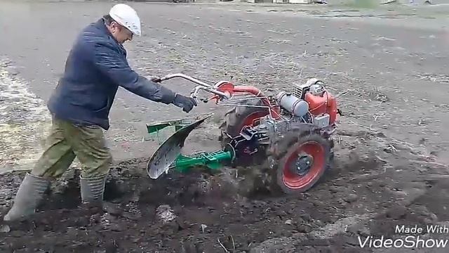 Испытание самодельного оборотного плуга для мотор сич смотреть онлайн