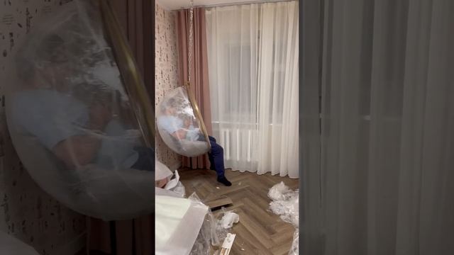 Подвесная капсула смотреть онлайн