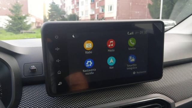 Dacia Sandero 3 - Media Nav MN4 problem - video No.2 смотреть онлайн