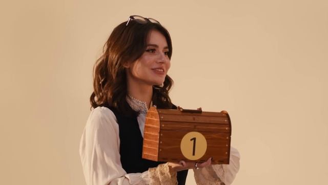 Блогеры Обмениваются Дорогими Подарками — ПИРАТСКИЙ ВЫПУСК. смотреть онлайн