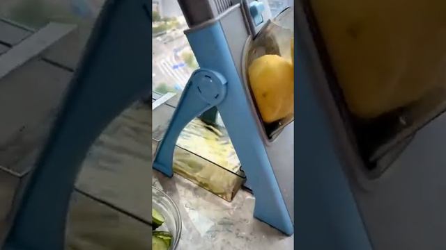 Safe Mandoline Slicer 5 in 1 Vegetable Food Potato Cutter смотреть онлайн