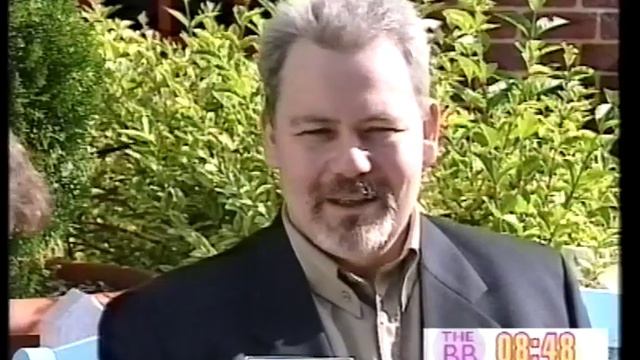 Steve Bennett on The Big Breakfast смотреть онлайн