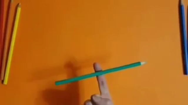 Развитие мелкой моторики. Игры с карандашами. смотреть онлайн