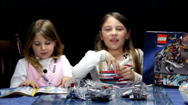 Toy Umbrella with Sophia & Isabella - Web Series смотреть онлайн