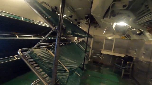 MEDAL OF HONOR Winner Howard Walter Gilmore, USS GROWLER, Sub tour USS Drum and sub life смотреть онлайн