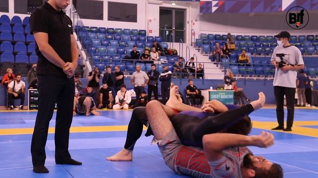Ulashev Vs Danilichev (GYMNASIUM CUP XV/ NO-GI PURPLE ULTRA HEAVY)