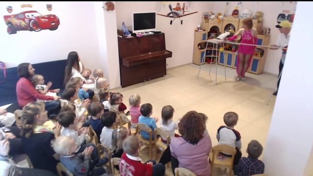 Шоу кошечек и попугаев | День рождения Вани и Дани смотреть онлайн