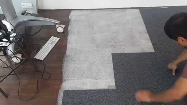 Carpet tile installation/ Укладка ковровой плитки.Своими руками. Модет любой. смотреть онлайн