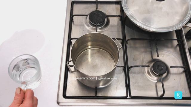 Пышный бисквитный рулет с кремом смотреть онлайн