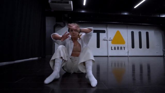 RY X – Sweat смотреть онлайн