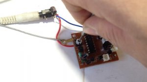 Сверхрегенеративный приемник на 27МГц,Си-Би, из игрушки своими руками.