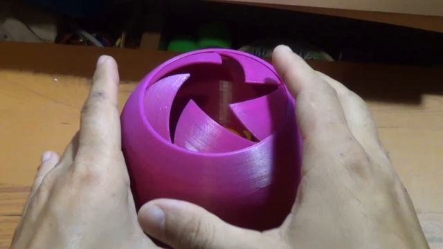 Радужная шкатулка напечатанная пластиком Greg на 3D принтере Flyingbear P905 смотреть онлайн