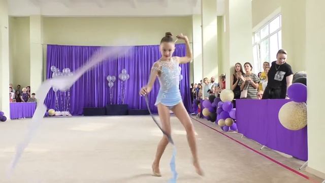 Показательное Эмма лента смотреть онлайн