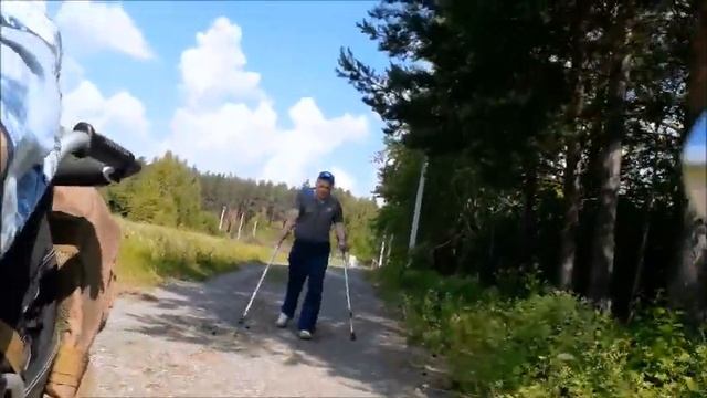 (три круга по стадиону) Серов, Стадион ЭНЕРГИЯ, спортивный отдых людей с ограниченными возможностям смотреть онлайн