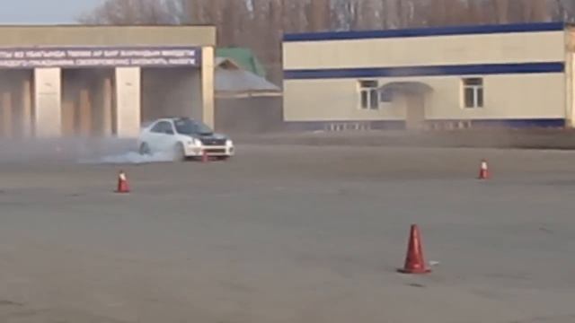 MegaCom в лицах: Серик Махаев смотреть онлайн