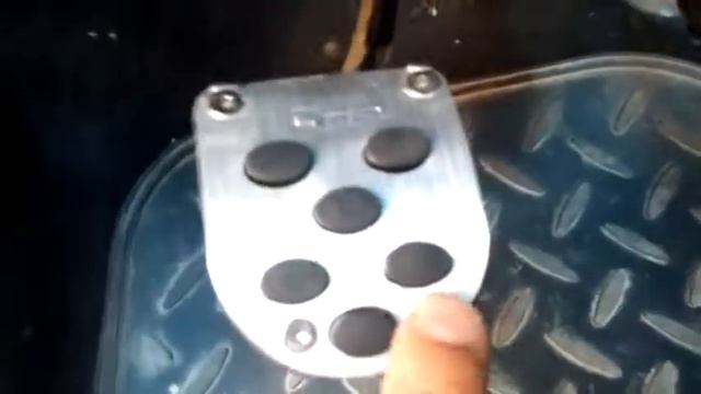 Установка накладок на педали с МКПП смотреть онлайн