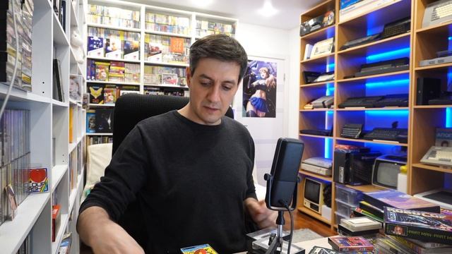 Таможня, старые журналы, подарки от Nintendo: Распаковка ретро из Англии. Часть 5 смотреть онлайн