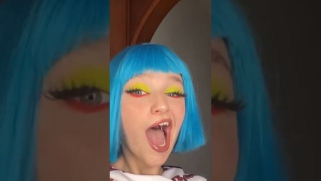 хлопай ресницами и взлетай ? #shorts смотреть онлайн