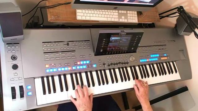 Love Me Tender Elvis Challenge смотреть онлайн