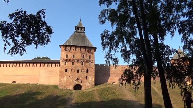 Новгородский кремль (Детинец) смотреть онлайн