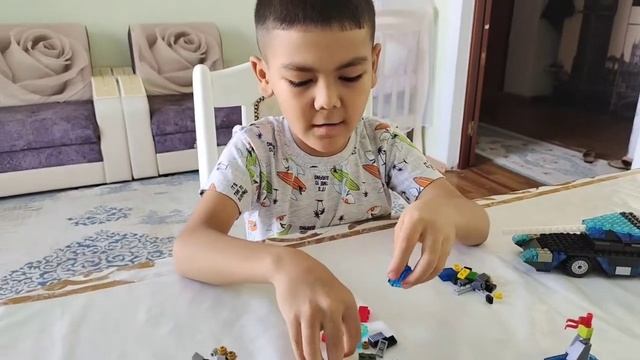 делаю лёгкие поделки из Лего смотреть онлайн