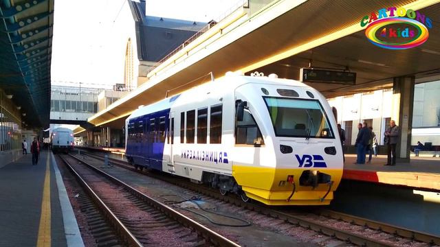 Изучаем поезда и железнодорожный транспорт Обучающее видео про поезда Educational Video For Childre