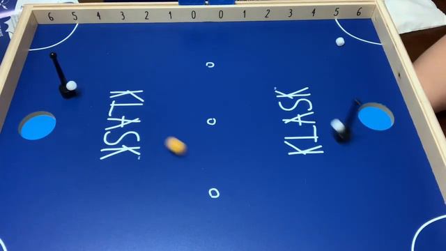 KLASK - EPIC MAGNETIC BATTLE смотреть онлайн