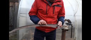 Охотничий нож из ручной косы своими руками